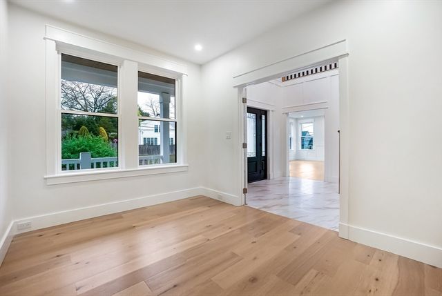 2 Atherton Rd, Winchester, MA 01890