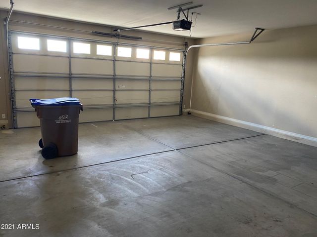 33175 N Slate Creek Drive, San Tan Valley, AZ 85143