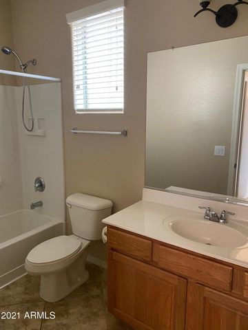33175 N Slate Creek Drive, San Tan Valley, AZ 85143