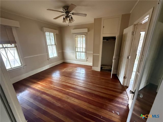 1404 N Wheeler, Victoria, TX 77901