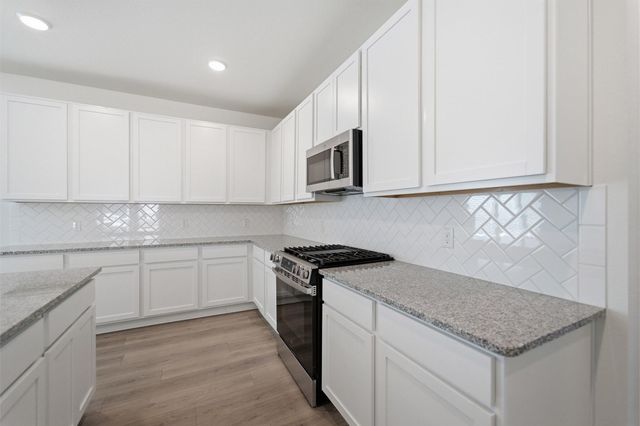 1418 16th Ave, Texas City, TX 77590