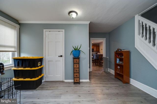 7 FAIRVIEW ST, Pine Grove, PA 17963