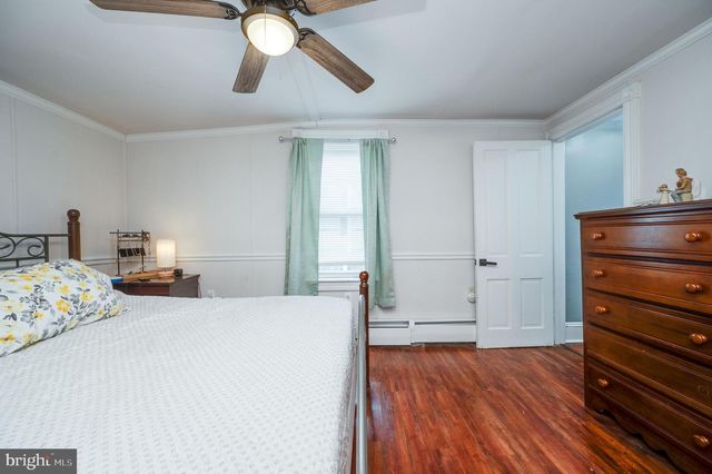 7 FAIRVIEW ST, Pine Grove, PA 17963