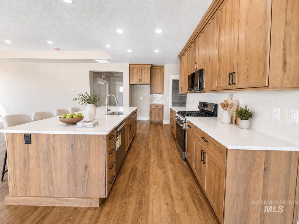 1129 W Recess Way, Kuna, ID 83634 photo 4