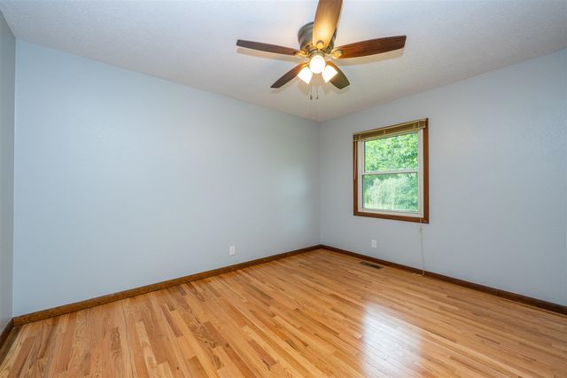 4633 Vista Drive, Bridgman, MI 49106