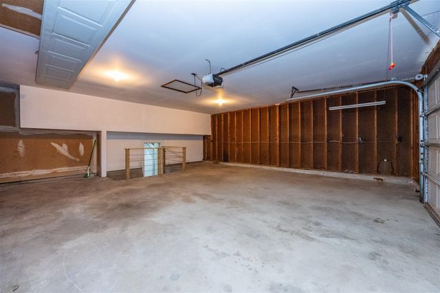 4633 Vista Drive, Bridgman, MI 49106