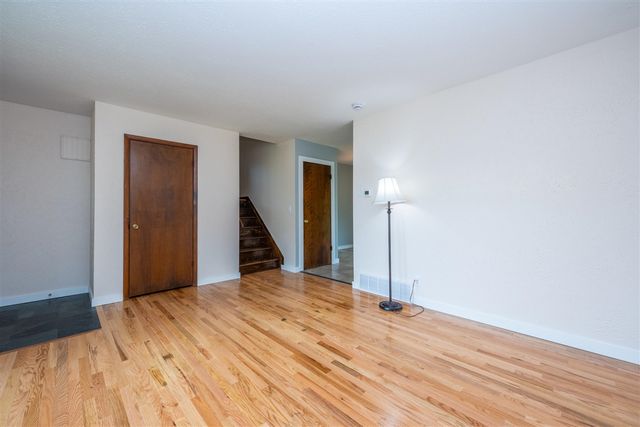 4633 Vista Drive, Bridgman, MI 49106