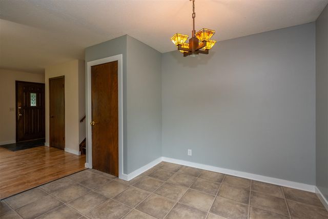 4633 Vista Drive, Bridgman, MI 49106