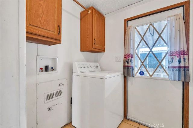 16600 Downey 31, Paramount, CA 90723