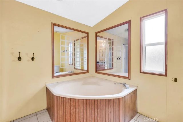 16600 Downey 31, Paramount, CA 90723