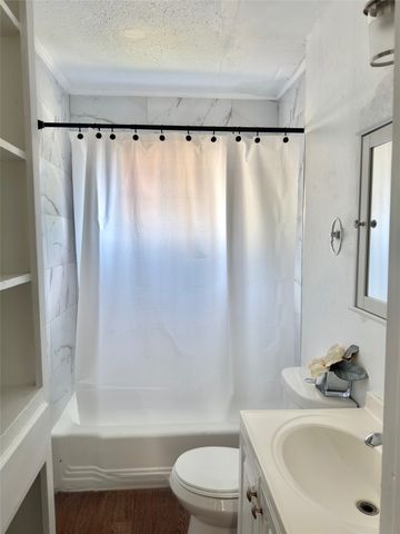 1417 Bennett Avenue A, Dallas, TX 75206