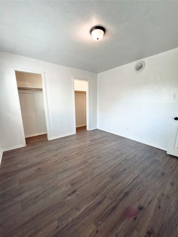 1417 Bennett Avenue A, Dallas, TX 75206