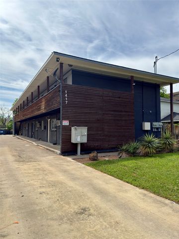 1417 Bennett Avenue A, Dallas, TX 75206