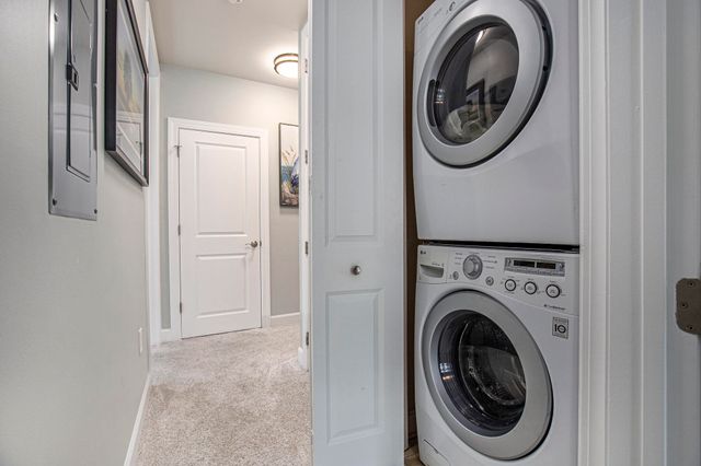 135 Pier View Street 103, Charleston, SC 29492