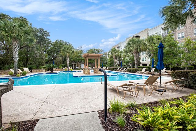 135 Pier View Street 103, Charleston, SC 29492