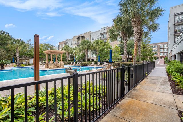 135 Pier View Street 103, Charleston, SC 29492