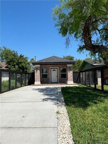1121 E Cano Street, Edinburg, TX 78539