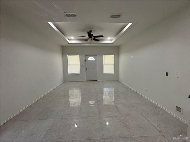 1121 E Cano Street, Edinburg, TX 78539