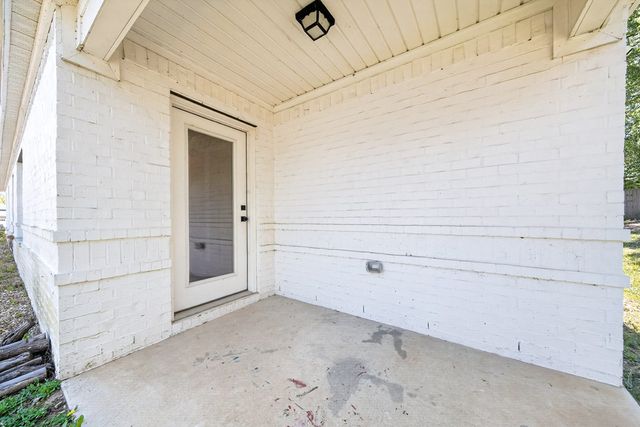 66 Quail Run Avenue, Smiths Station, AL 36877