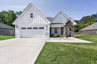 66 Quail Run Avenue, Smiths Station, AL 36877
