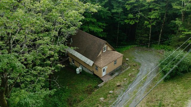 21 Big Bend Loop, Wilmington, VT 05363
