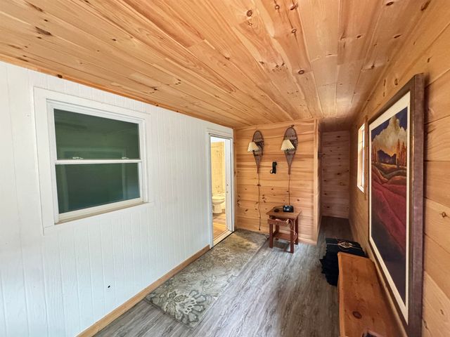 21 Big Bend Loop, Wilmington, VT 05363