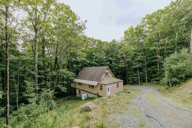 21 Big Bend Loop, Wilmington, VT 05363
