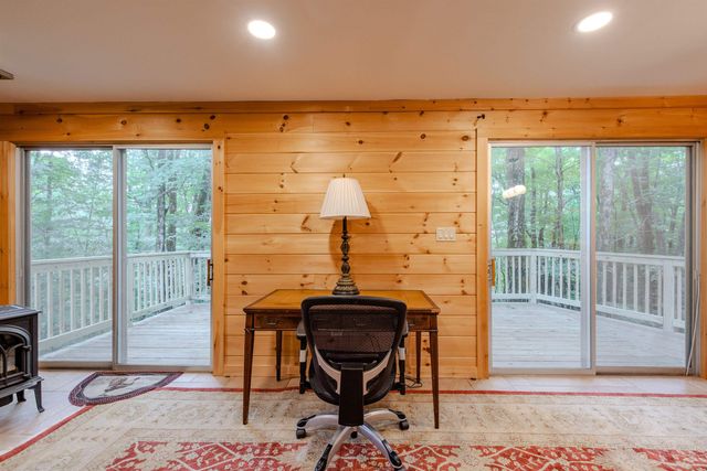 21 Big Bend Loop, Wilmington, VT 05363