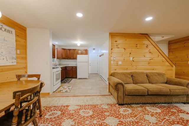 21 Big Bend Loop, Wilmington, VT 05363