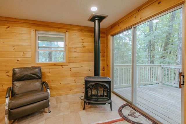 21 Big Bend Loop, Wilmington, VT 05363