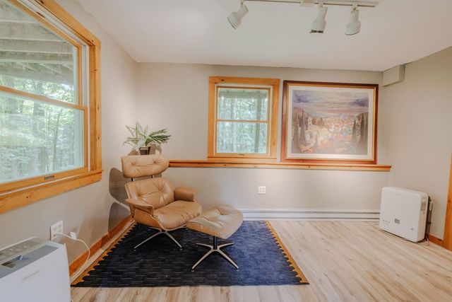 21 Big Bend Loop, Wilmington, VT 05363