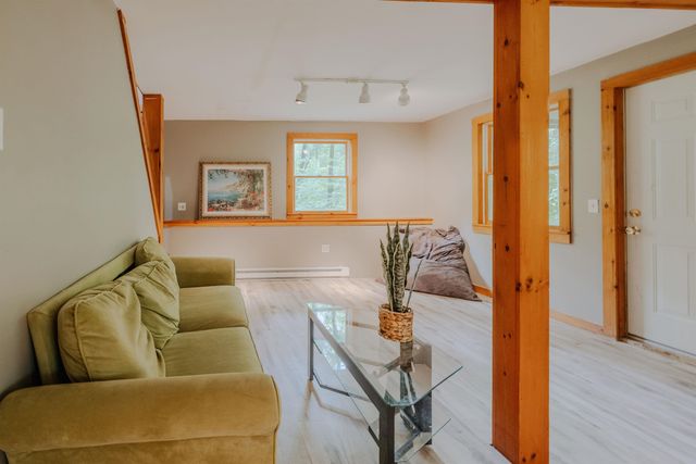 21 Big Bend Loop, Wilmington, VT 05363