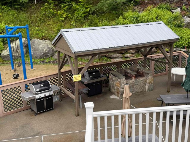 21 Big Bend Loop, Wilmington, VT 05363