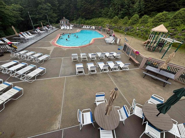 21 Big Bend Loop, Wilmington, VT 05363