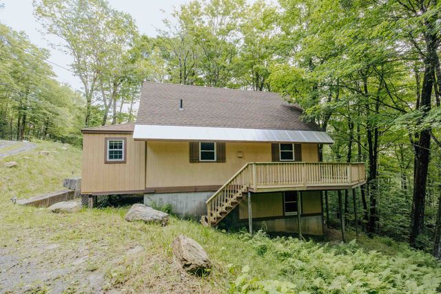 21 Big Bend Loop, Wilmington, VT 05363