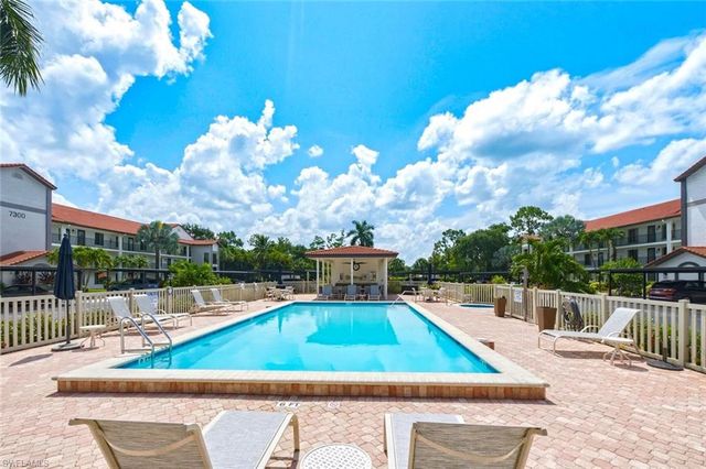 7320 Coventry CT 710, Naples, FL 34104