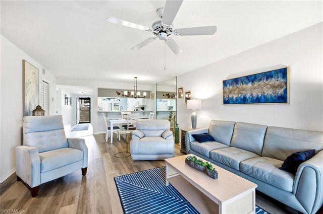 7320 Coventry CT 710, Naples, FL 34104