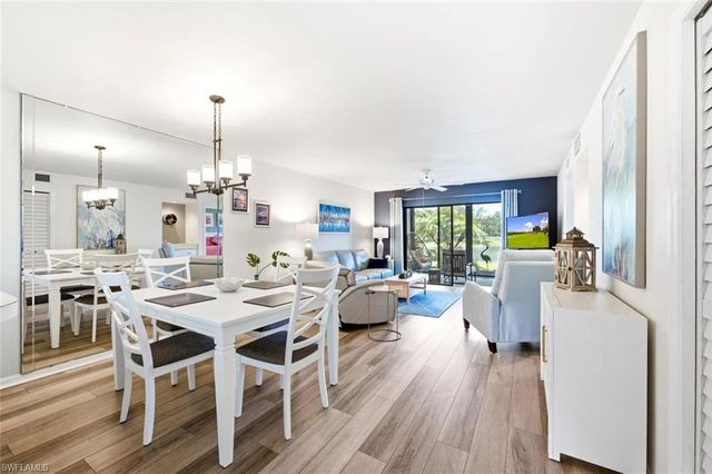 7320 Coventry CT 710, Naples, FL 34104