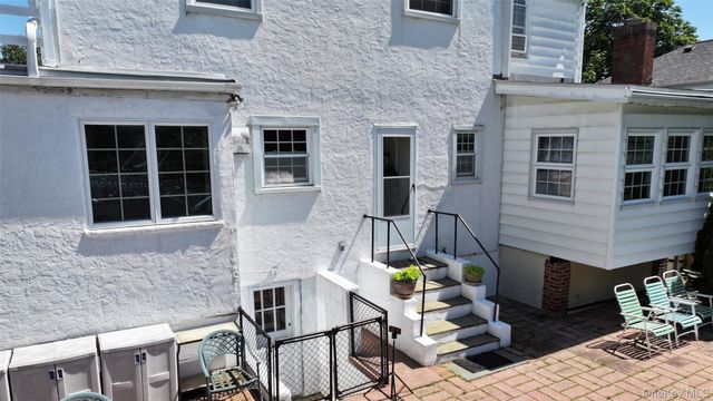 32 Biltmore Avenue, Yonkers, NY 10710