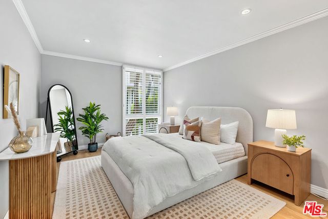 6515 Green Valley Circle 104, Culver City, CA 90230