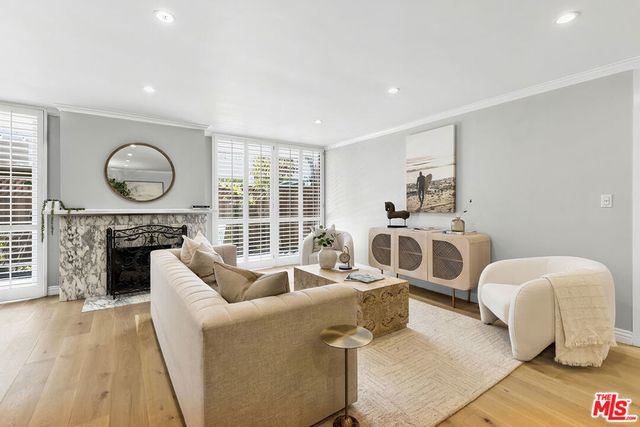 6515 Green Valley Circle 104, Culver City, CA 90230