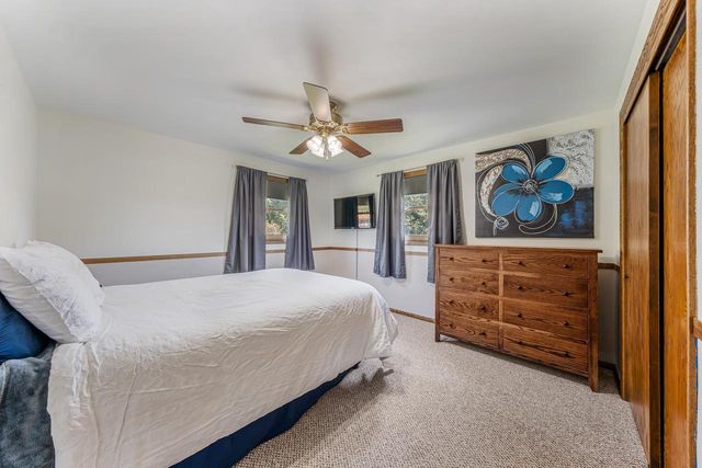 1290 WILD ROSE LANE, Neenah, WI 54956