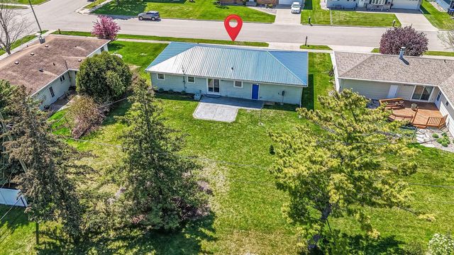 1290 WILD ROSE LANE, Neenah, WI 54956
