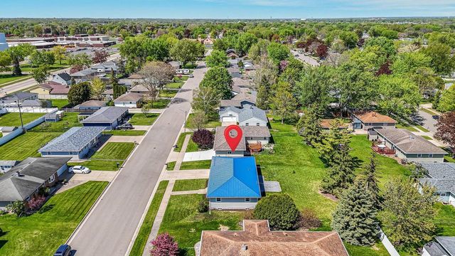 1290 WILD ROSE LANE, Neenah, WI 54956