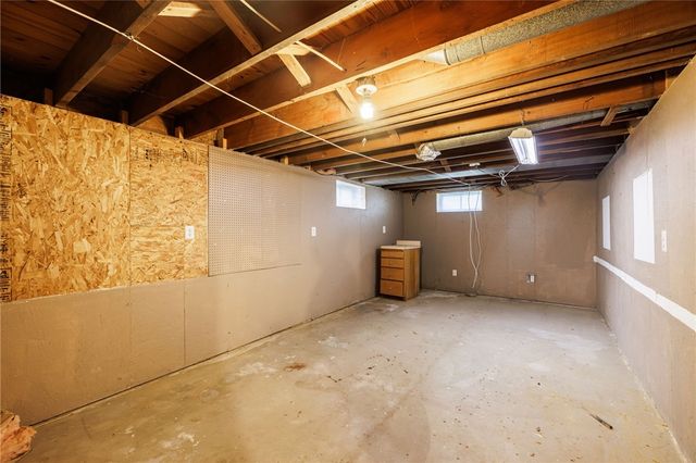 227 East Chestnut Street, East Rochester, NY 14445