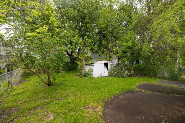 227 East Chestnut Street, East Rochester, NY 14445