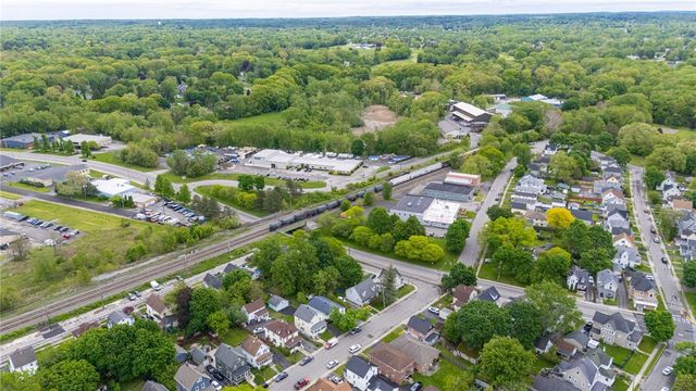 227 East Chestnut Street, East Rochester, NY 14445