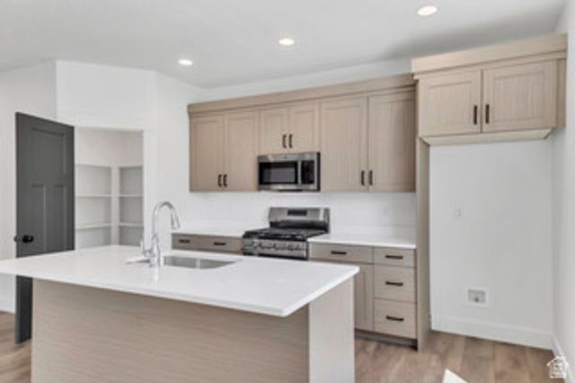 857 S 1300 #32, Spanish Fork, UT 84660