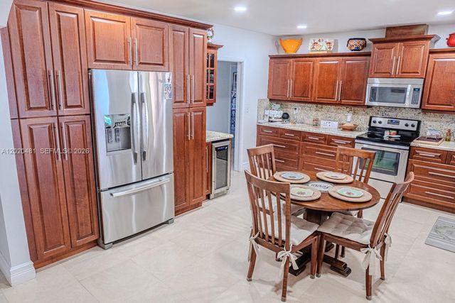 3400 SW 108th Avenue, Miami, FL 33165