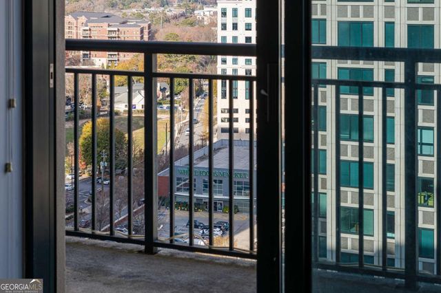 3040 Peachtree Road 1501, Atlanta, GA 30305